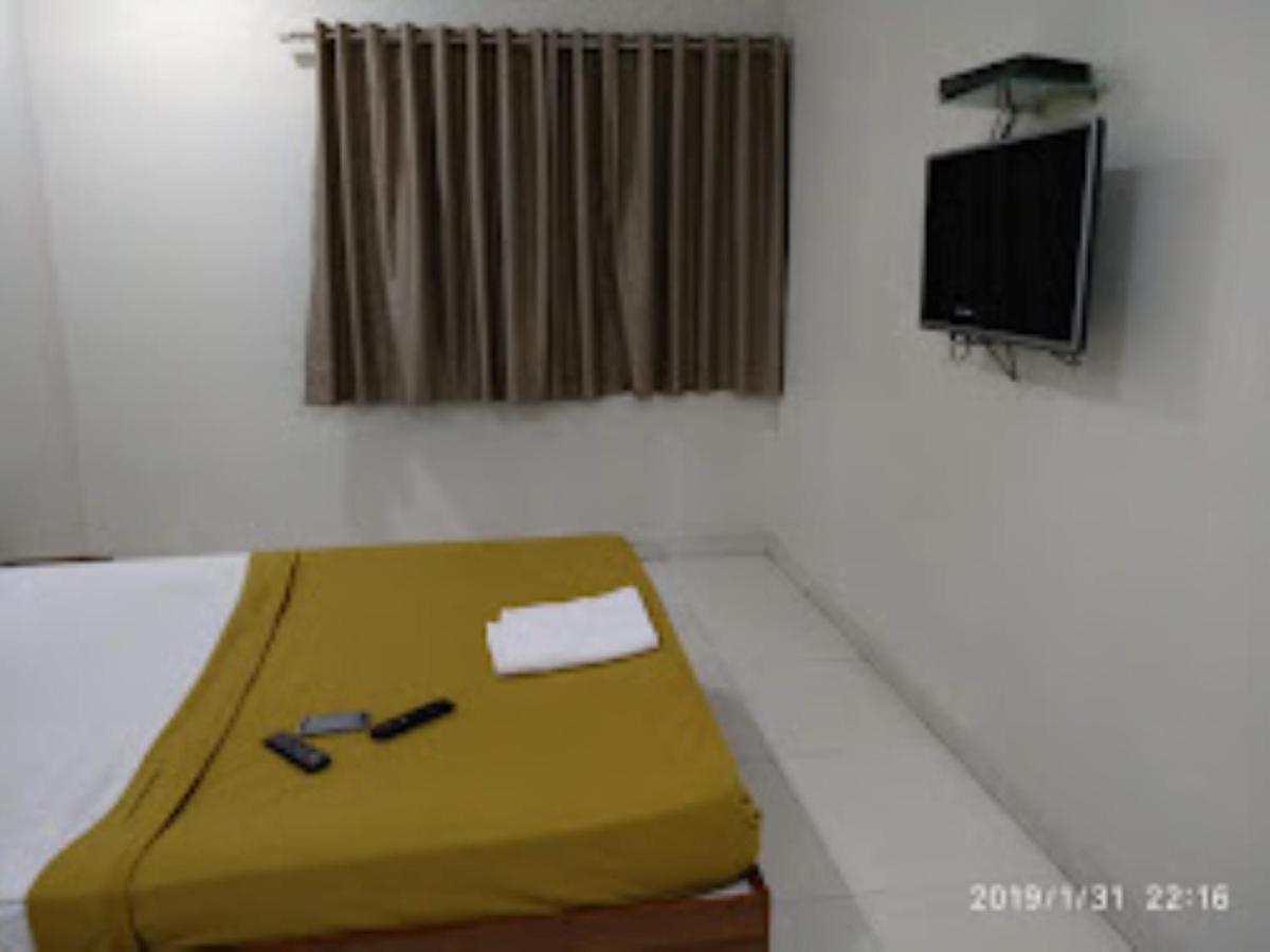 Hotel Avanti, Nashik Exterior photo